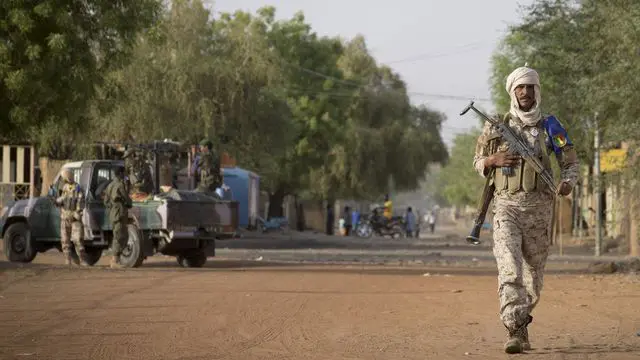 Mali : 14 militaires tués et 11 autres blessés lors d’accrochages avec les groupes armés