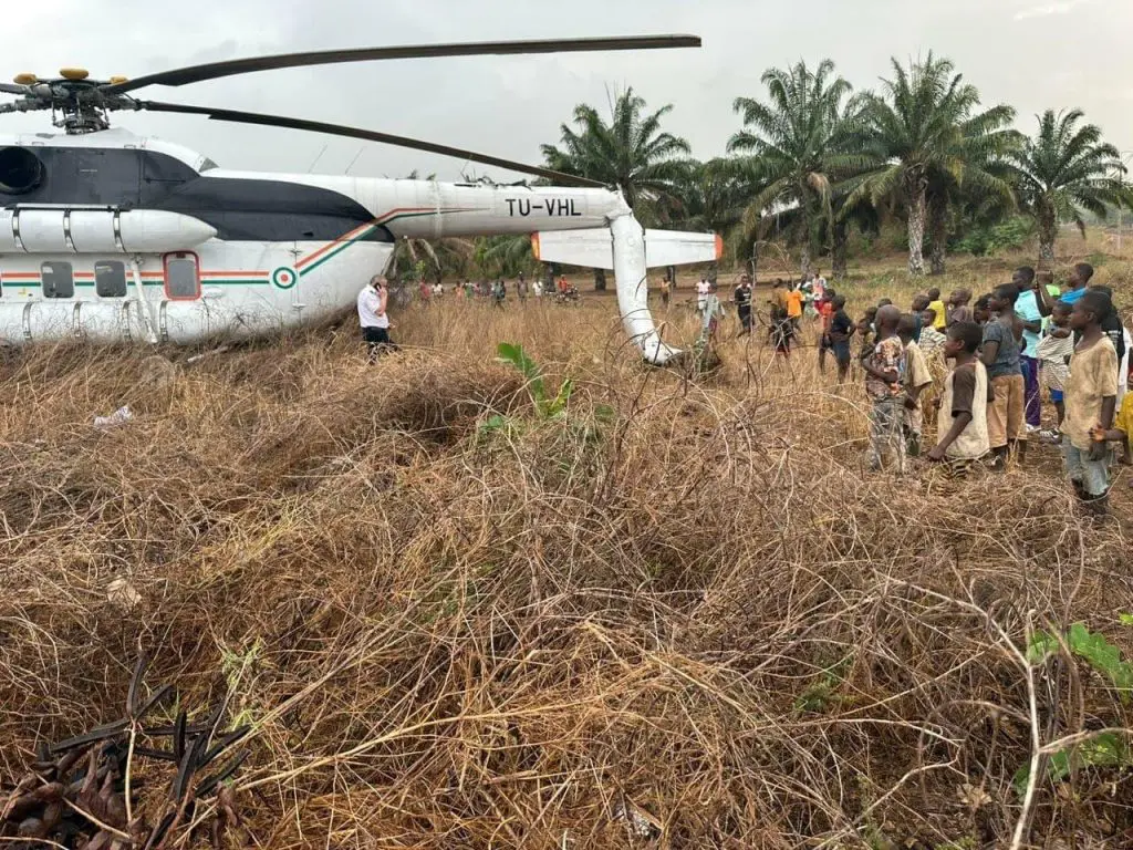 Côte d’Ivoire : atterrissage forcé d’un hélicoptère transportant des officiels ivoiriens