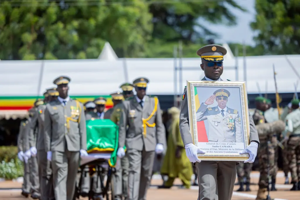 Important dispositif de sécurité lors des funérailles du ministre malien tué samedi lors de l’attaque de son domicile à Kati