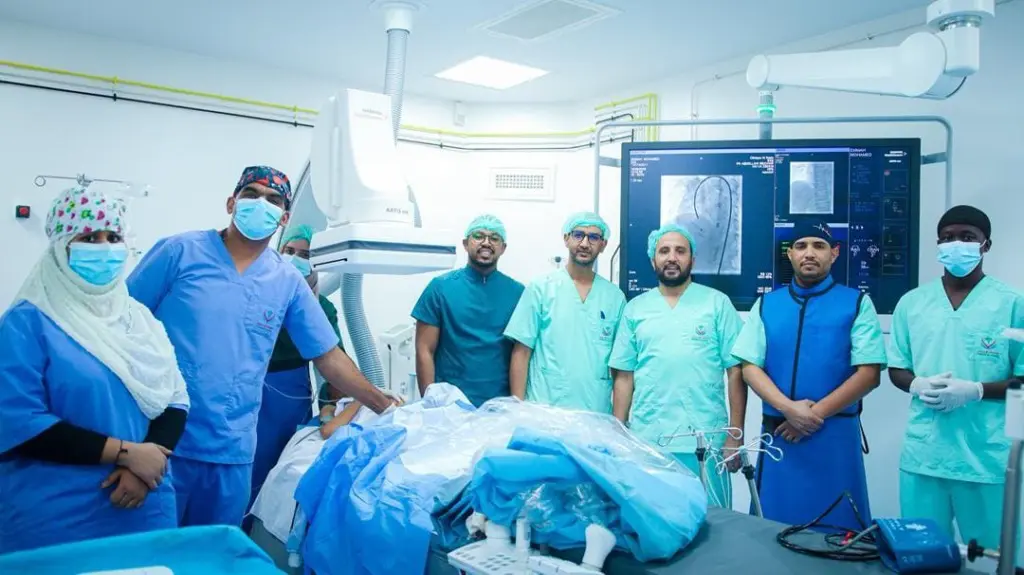 Mauritanie : succès de la première intervention cardiaque endovasculaire complexe sans chirurgie ouverte