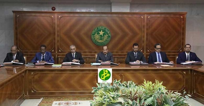 Décisions prises en conseil des ministres jeudi :