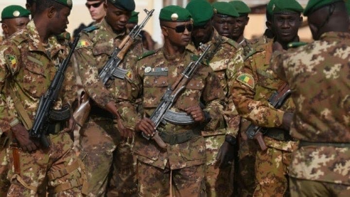 Mali : 17 civils tués dans un attentat dans le centre du pays