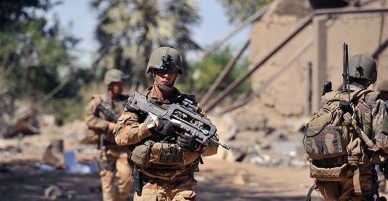 Mali : explosion d’une voiture piégée à l’entrée de la base française de Gao