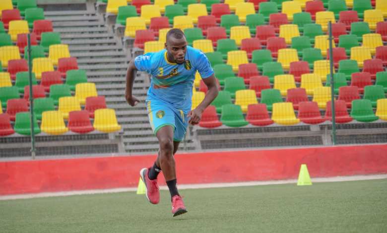 Foot : Ali Abeïd forfait contre la Libye
