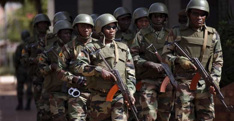 Mali : deux morts soldats tués et six autres blessés dans l’explosion d’une mine