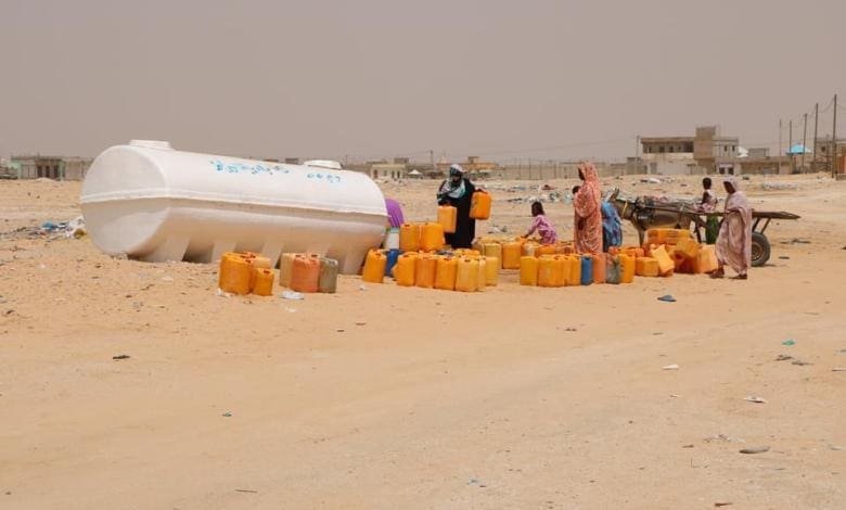 Distribution de cuves pour résoudre le problème de l’eau dans certains quartiers de Nouakchott