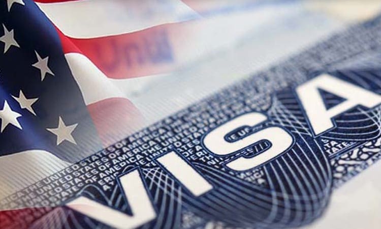 Des milliers de dollars pour un visa d’entrée aux USA