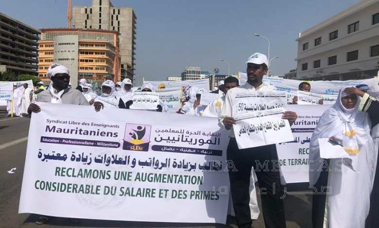 Fête du 1er mai : les confédérations des travailleurs décident d’annuler les marches marquant la fête du travail