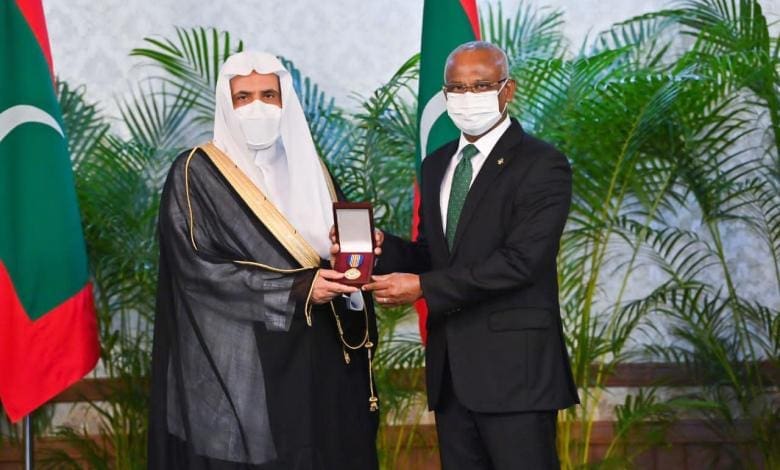 Le secrétaire général de la Rabita du monde musulman d écoré par les Iles Maldives et ouverture d’un bureau régional de cette institution dans ce pays