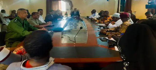 Nouadhibou : les autorités se penchent sur la question des migrants