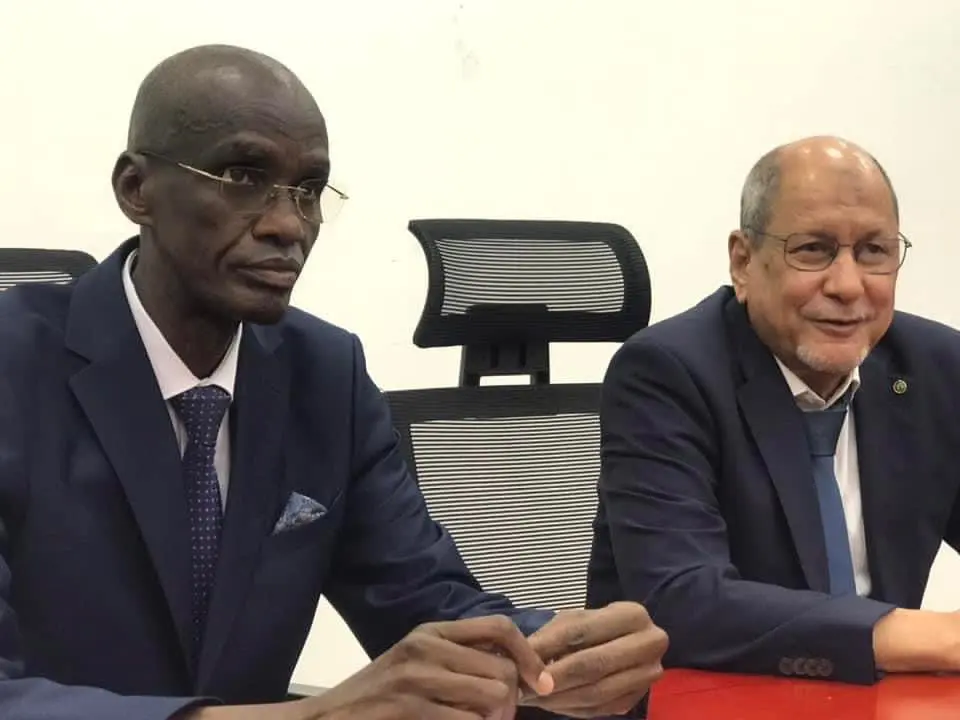 Quelques heures après sa nomination, le nouveau ministre des pêches et de l’économie maritime prend ses fonctions