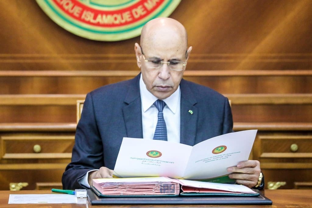 Le président Ghazouani appelle à la prise de mesures judiciaires contre les sociétés en retard dans l’exécution des projets