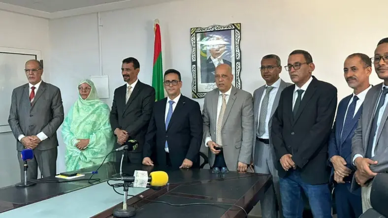 Le gouvernement mauritanien remet à Sahara Medias la licence de sa télévision Sahara 24