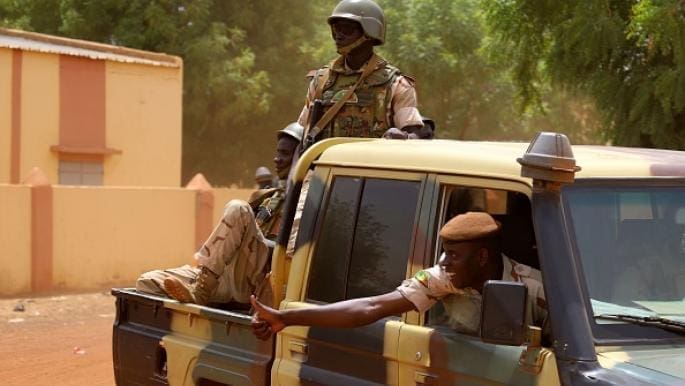 Mali : 5 morts et 11 soldats disparus lors de l’attaque d’un camp militaire dans le nord du pays