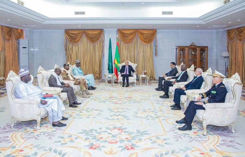 Message du président de la transition malienne au président Ghazouani, remis par une délégation malienne de haut niveau