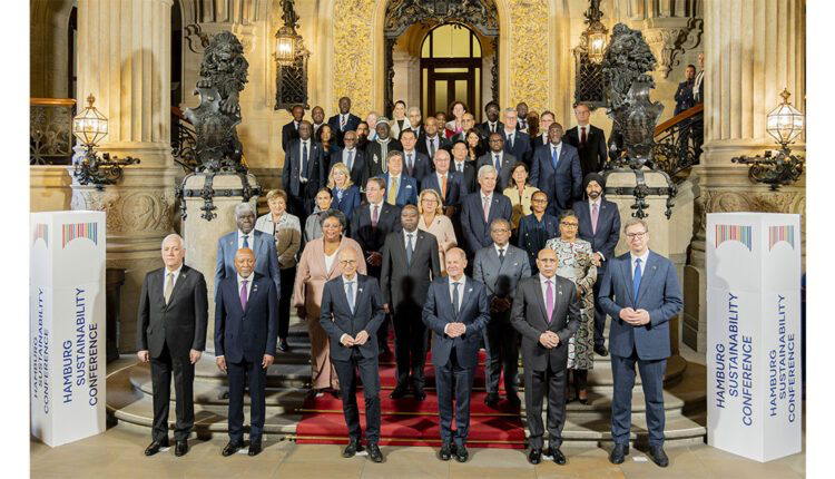 Le président Ghazouani participe à Hambourg à la conférence sur le développement durable