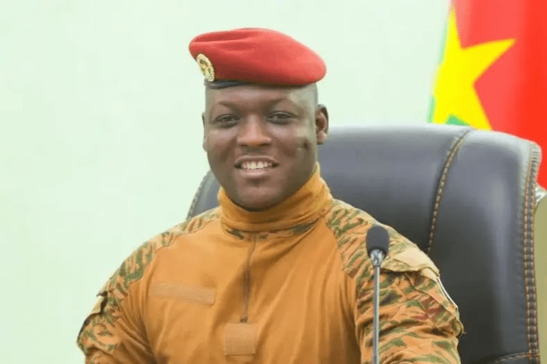 Le président de la transition du Burkina met en garde contre les tentatives répétées de disloquer l’alliances des pays du Sahel