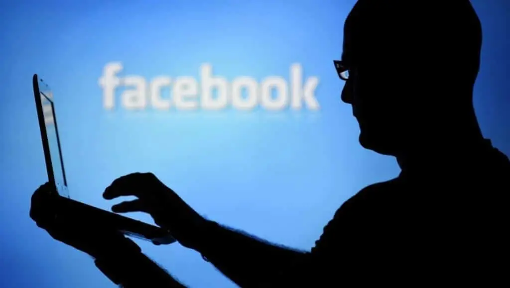 « Meta » lance un programme sur Facebook pour attirer les créateurs de contenu