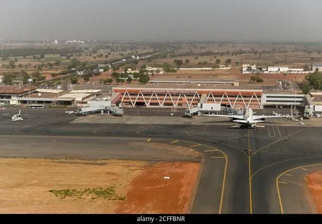 Mali : explosions et tirs nourris aux abords de l’aéroport international de Bamako