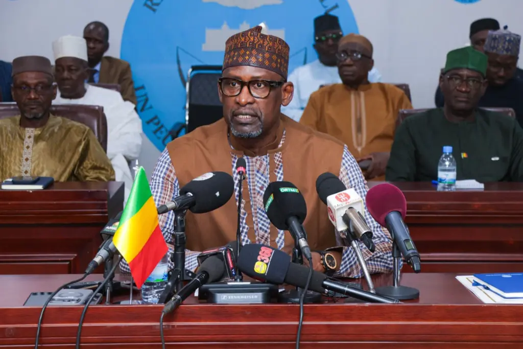 Le ministre malien des affaires étrangères dénonce « des puissances étatiques et des acteurs hybrides » à l’origine des attaques du mois dernier