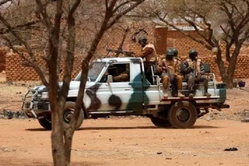 Mali : l’armée annonce avoir neutralisé des combattants lors de frappes aériennes menées dans plusieurs régions