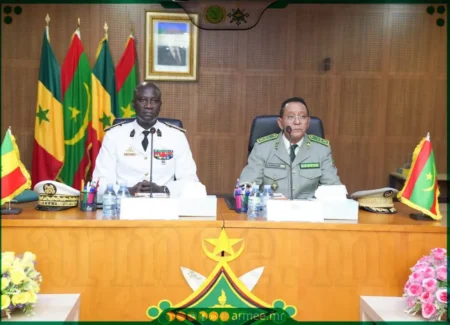 La coopération mauritano-sénégalaise au niveau des armées évoquée lors d’une visite à Nouakchott du chef d’état-major général des armées sénégalaises