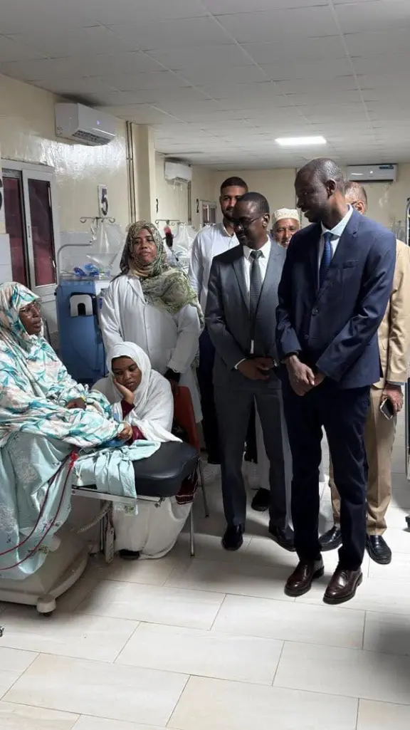 Lors d’une visite au CHN le ministre de la santé insiste sur la nécessité d’améliorer la prise en charge des patients